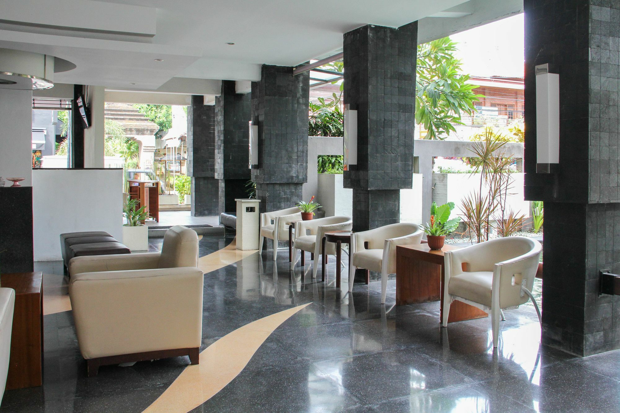فندق Airy Premier Legian Padma Kuta Bali المظهر الخارجي الصورة